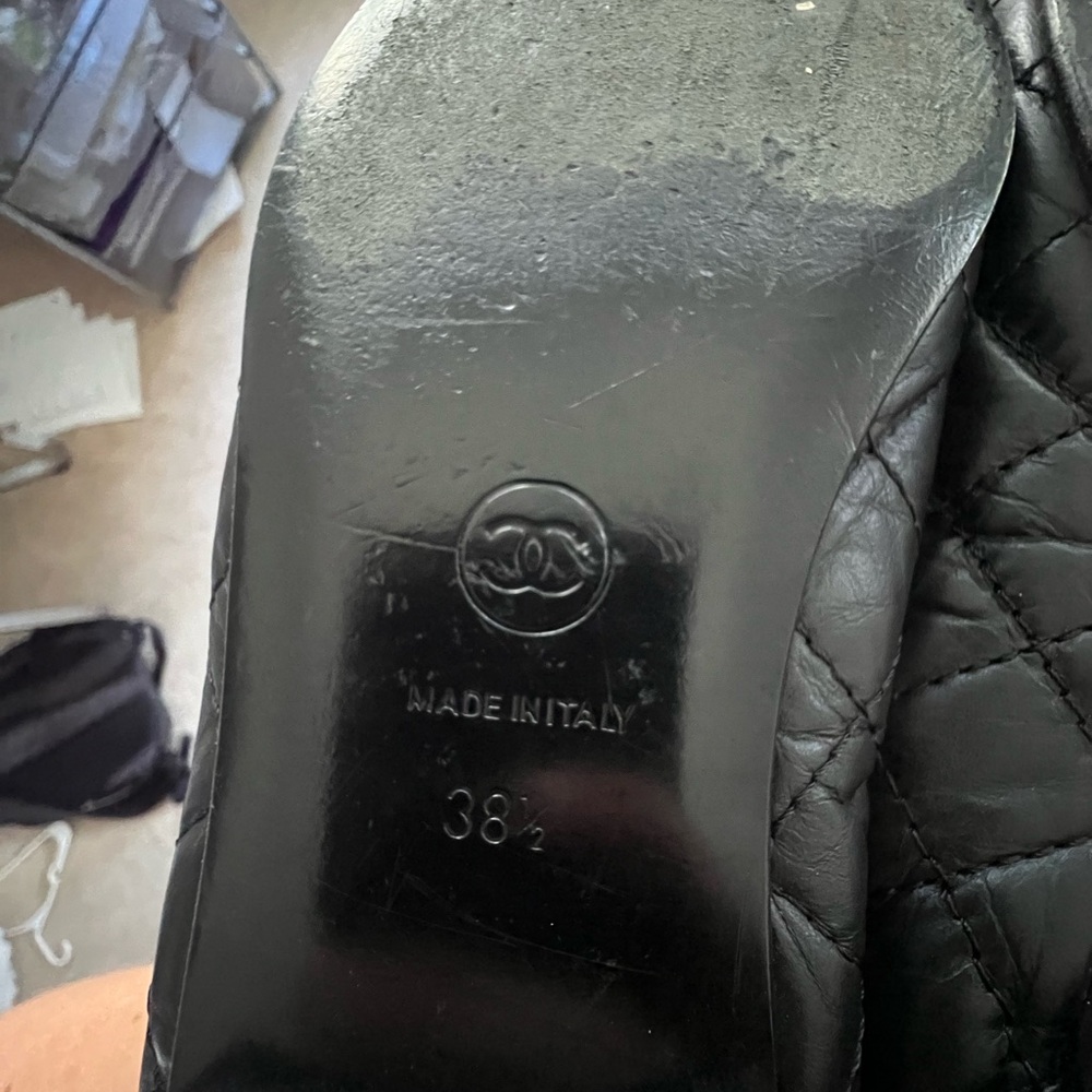 Chanel Black Quilted Leather Ballet Flats - Picture 6 of 6